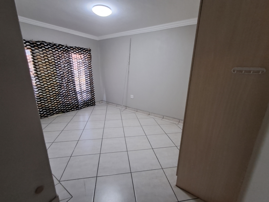 To Let 3 Bedroom Property for Rent in Vanderbijlpark SE 8 Gauteng