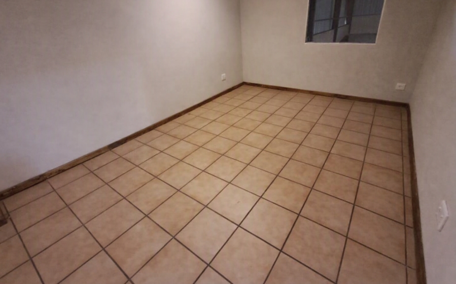 To Let Commercial Property for Rent in Duncanville Gauteng