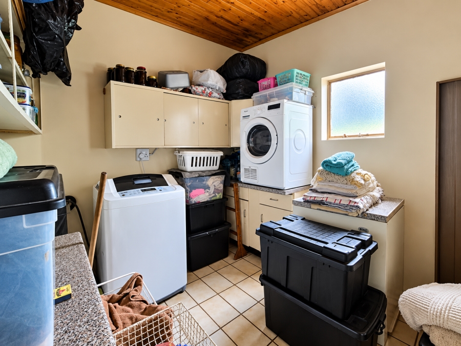 3 Bedroom Property for Sale in Three Rivers Gauteng