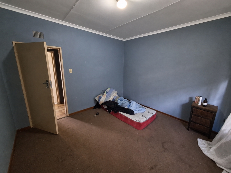 4 Bedroom Property for Sale in Vanderbijlpark SE 7 Gauteng