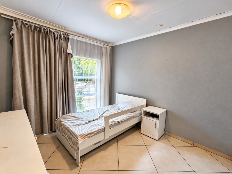 To Let 4 Bedroom Property for Rent in Three Rivers East Gauteng