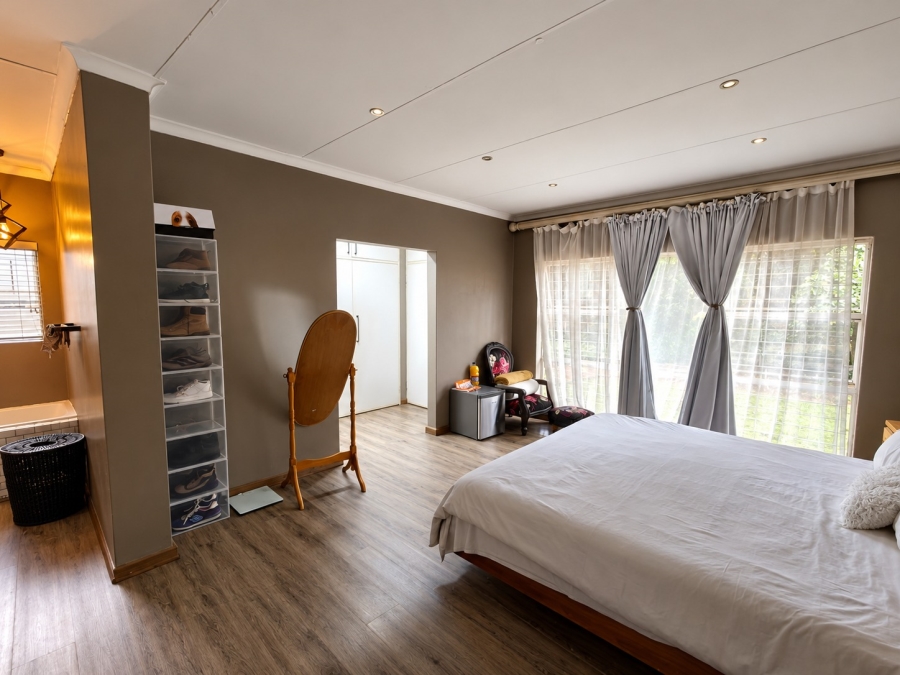 To Let 4 Bedroom Property for Rent in Three Rivers East Gauteng