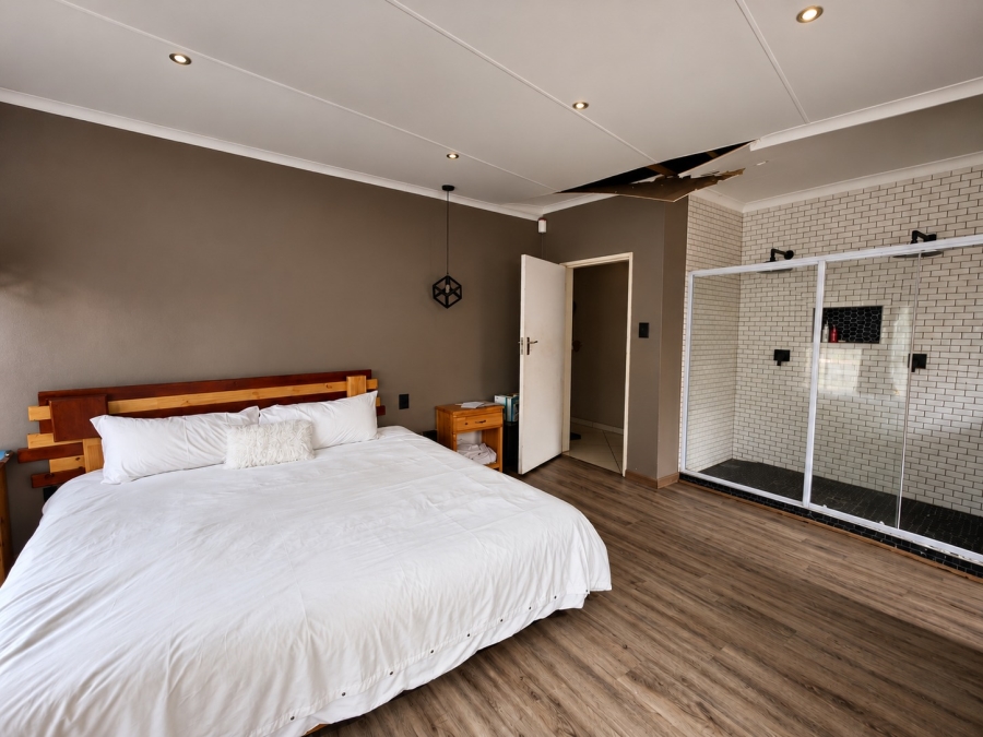 To Let 4 Bedroom Property for Rent in Three Rivers East Gauteng