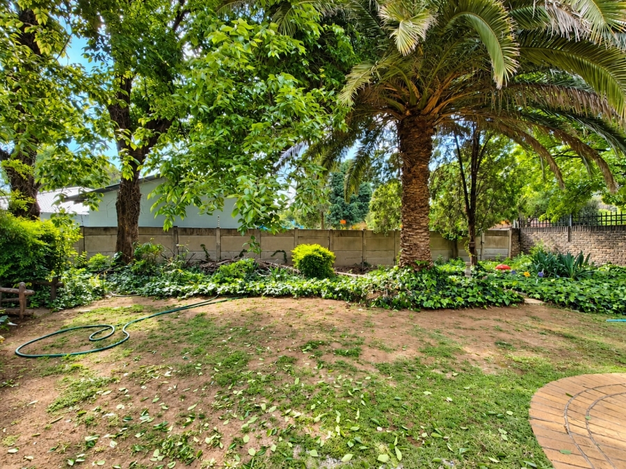 To Let 4 Bedroom Property for Rent in Three Rivers East Gauteng