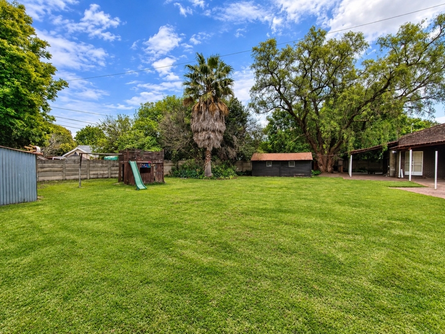 To Let 4 Bedroom Property for Rent in Three Rivers East Gauteng