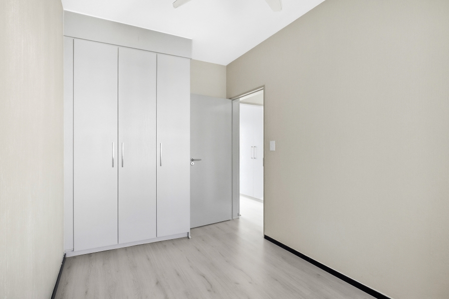 2 Bedroom Property for Sale in Broadacres Gauteng