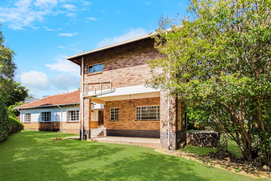 5 Bedroom Property for Sale in Greenside Gauteng