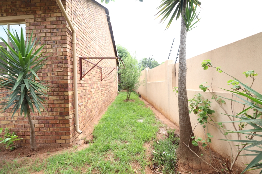To Let 3 Bedroom Property for Rent in Terenure Gauteng