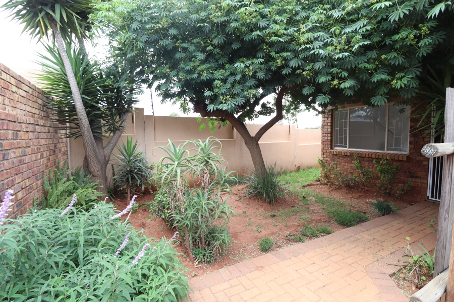 To Let 3 Bedroom Property for Rent in Terenure Gauteng