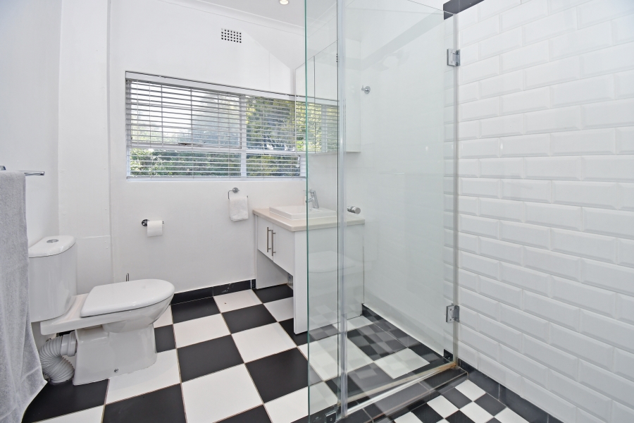2 Bedroom Property for Sale in Atholl Gauteng