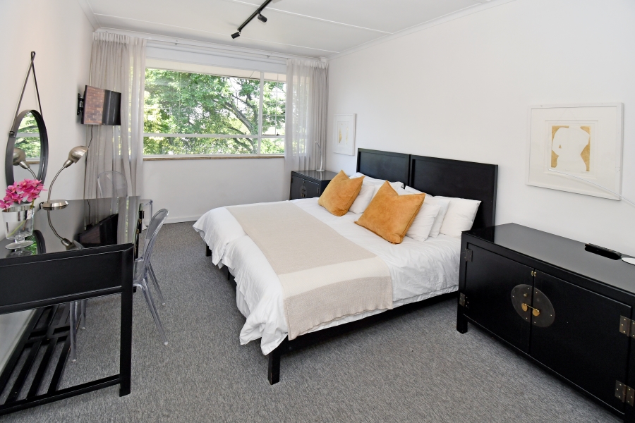 2 Bedroom Property for Sale in Atholl Gauteng
