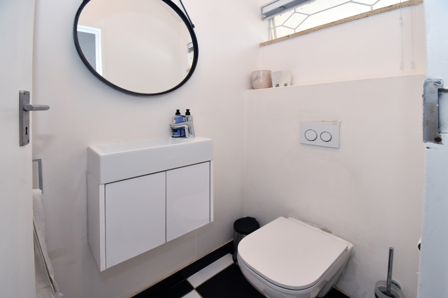 2 Bedroom Property for Sale in Atholl Gauteng