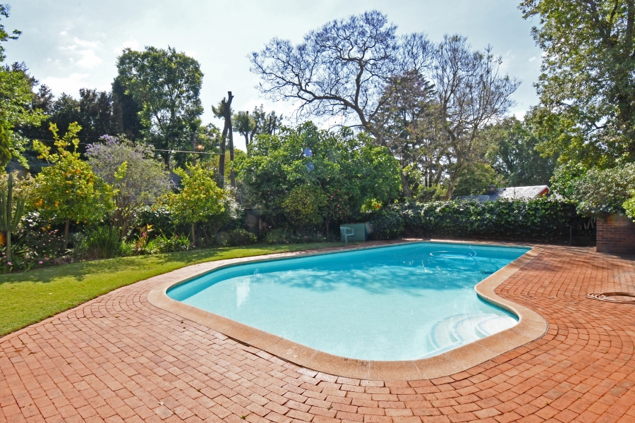2 Bedroom Property for Sale in Atholl Gauteng