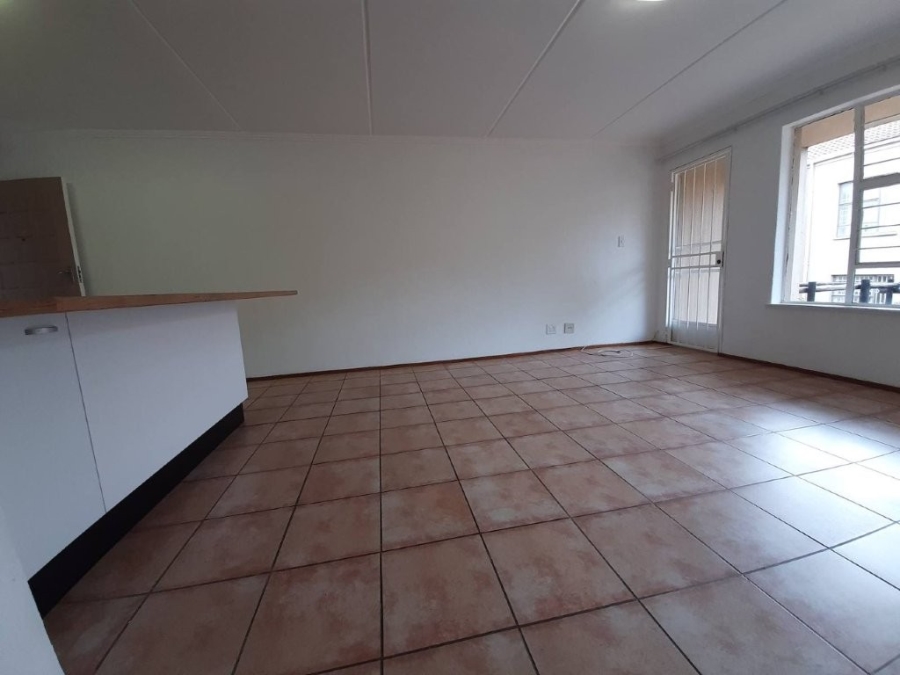 2 Bedroom Property for Sale in Bedford Gardens Gauteng