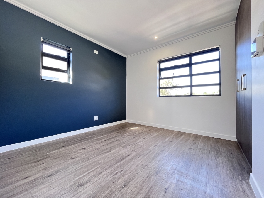 To Let 2 Bedroom Property for Rent in Bryanston Gauteng