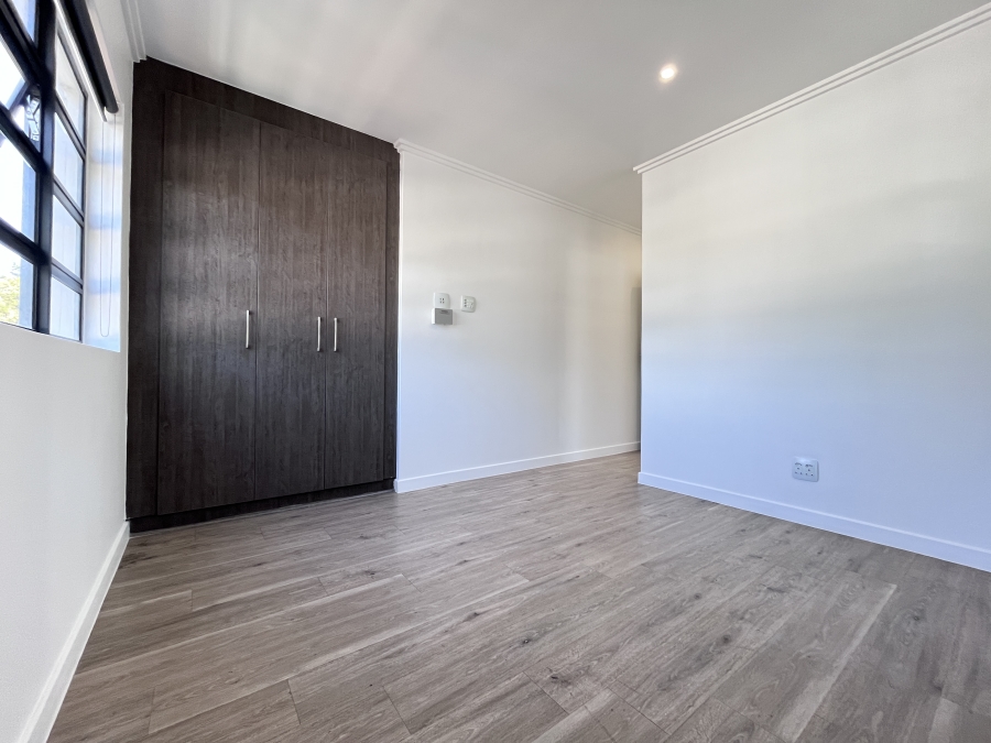 To Let 2 Bedroom Property for Rent in Bryanston Gauteng