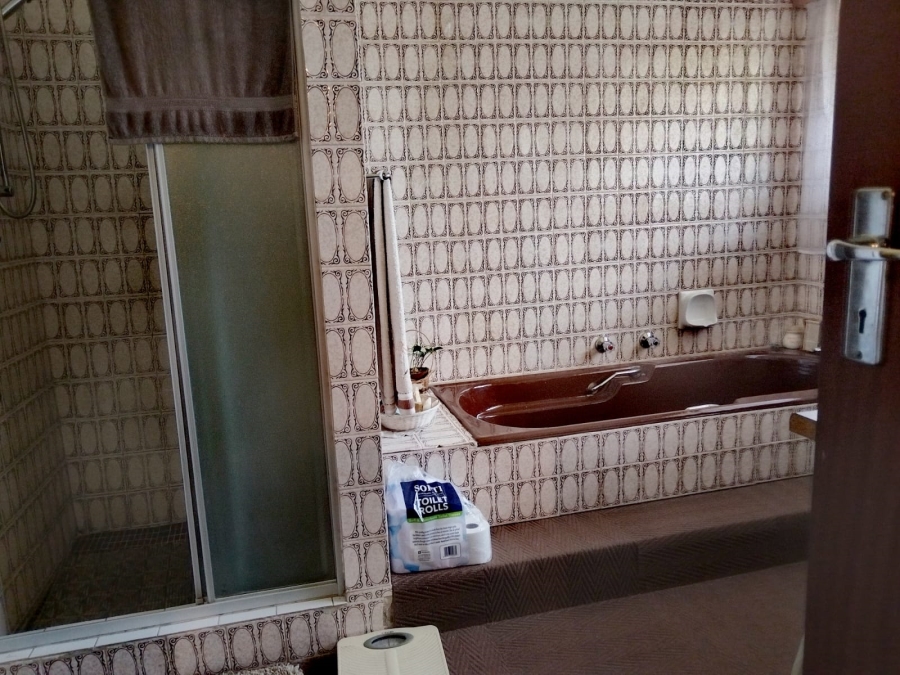 3 Bedroom Property for Sale in Terenure Gauteng