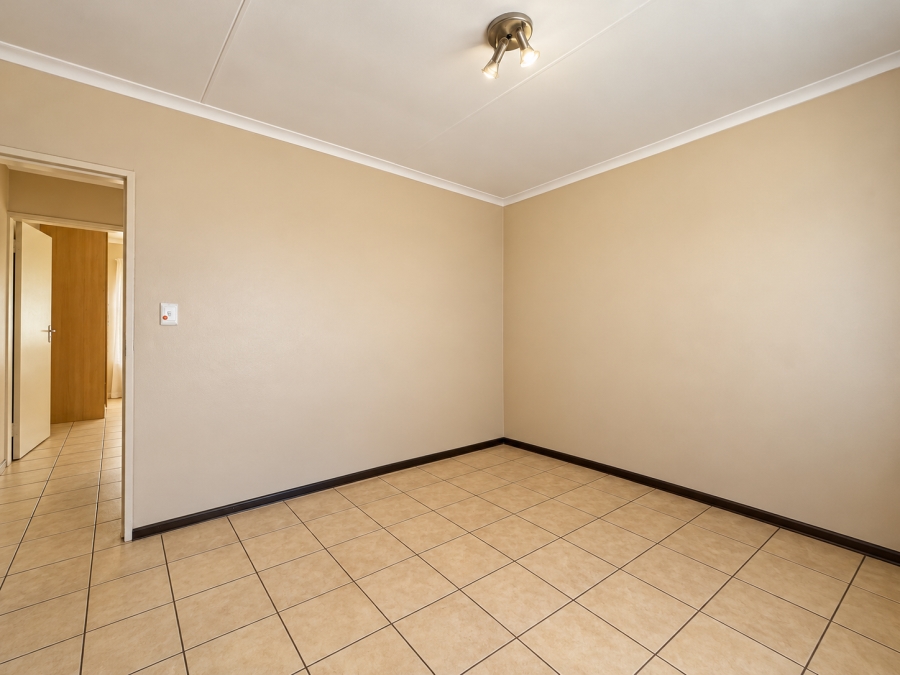2 Bedroom Property for Sale in Minnebron Gauteng