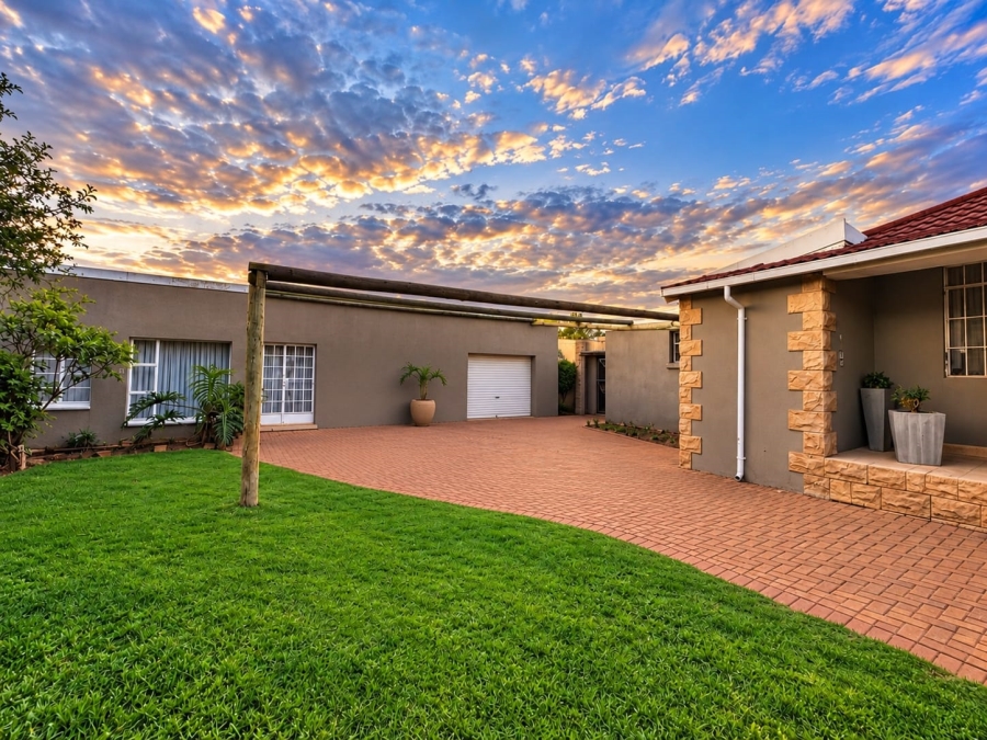 3 Bedroom Property for Sale in Brakpan Central Gauteng