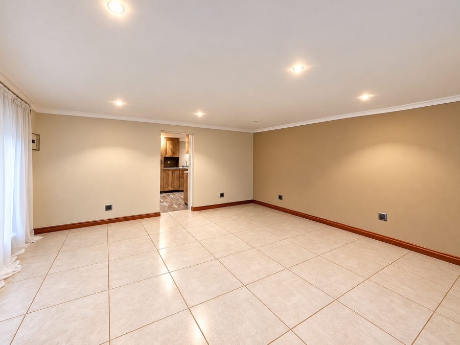 3 Bedroom Property for Sale in Brakpan Central Gauteng
