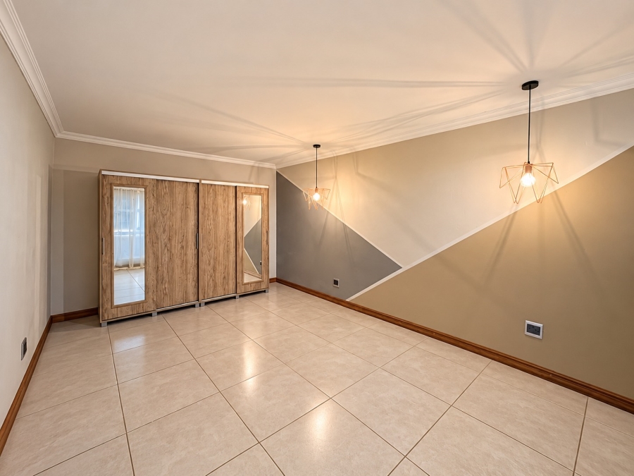3 Bedroom Property for Sale in Brakpan Central Gauteng