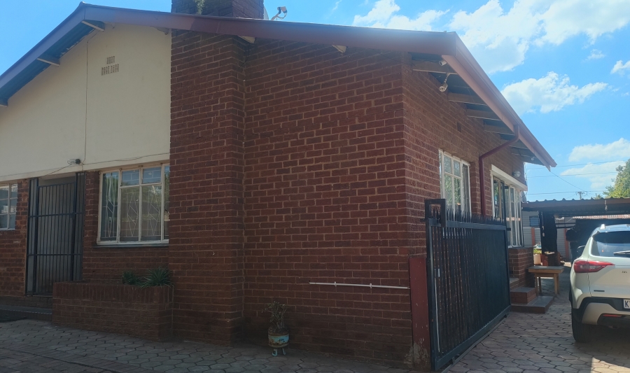 4 Bedroom Property for Sale in West Park Gauteng