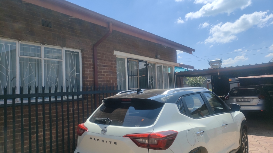 4 Bedroom Property for Sale in West Park Gauteng