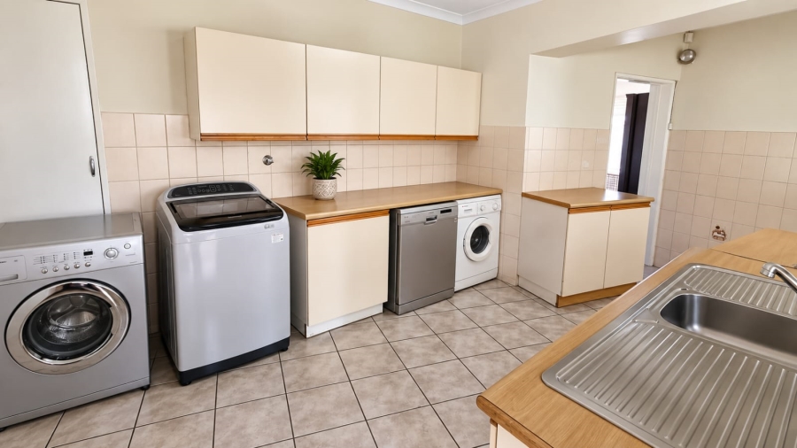 3 Bedroom Property for Sale in Dalpark Proper Gauteng