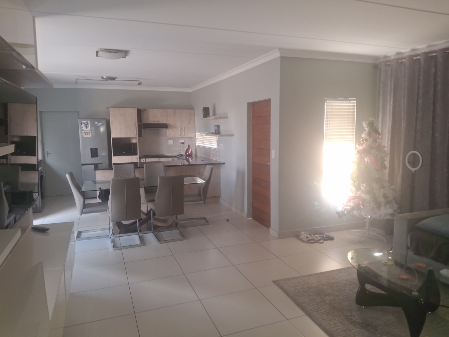 3 Bedroom Property for Sale in Rua Vista Gauteng