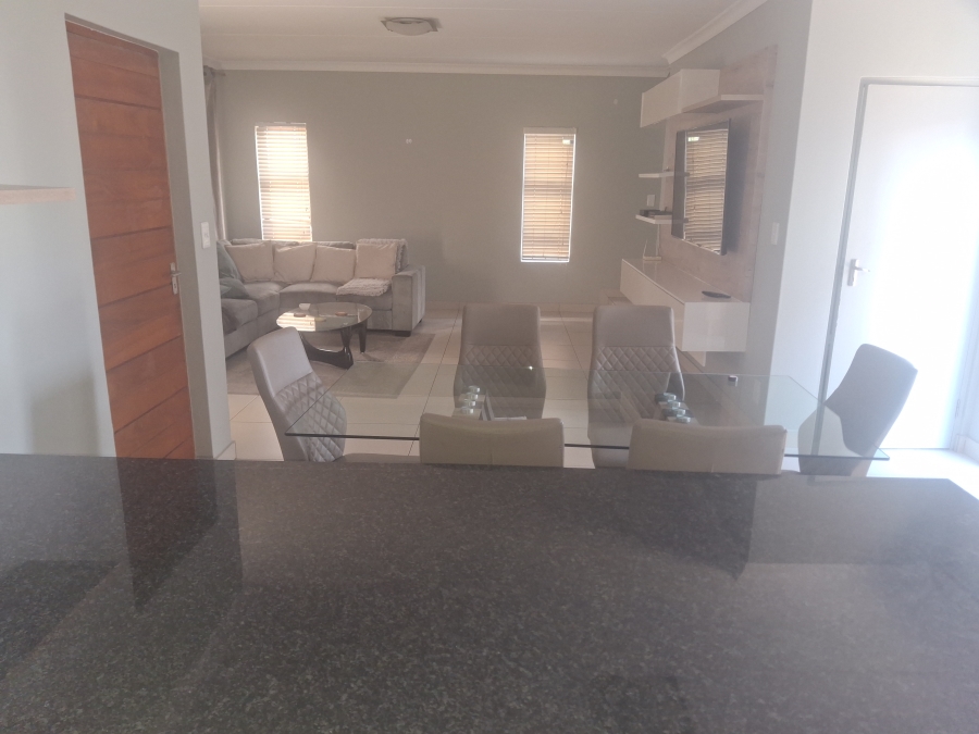 3 Bedroom Property for Sale in Rua Vista Gauteng