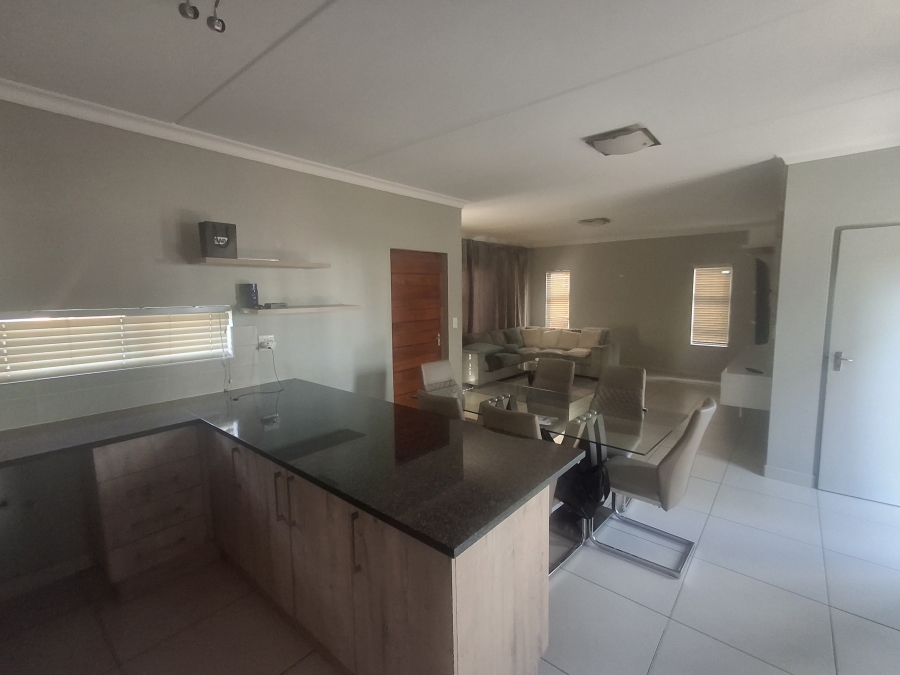 3 Bedroom Property for Sale in Rua Vista Gauteng