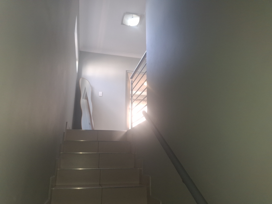 3 Bedroom Property for Sale in Rua Vista Gauteng