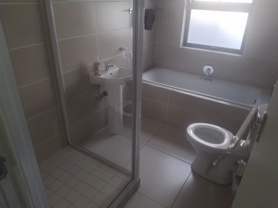 3 Bedroom Property for Sale in Rua Vista Gauteng