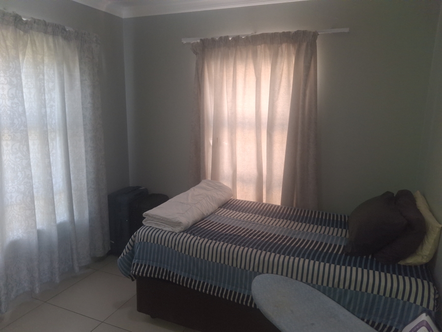 3 Bedroom Property for Sale in Rua Vista Gauteng
