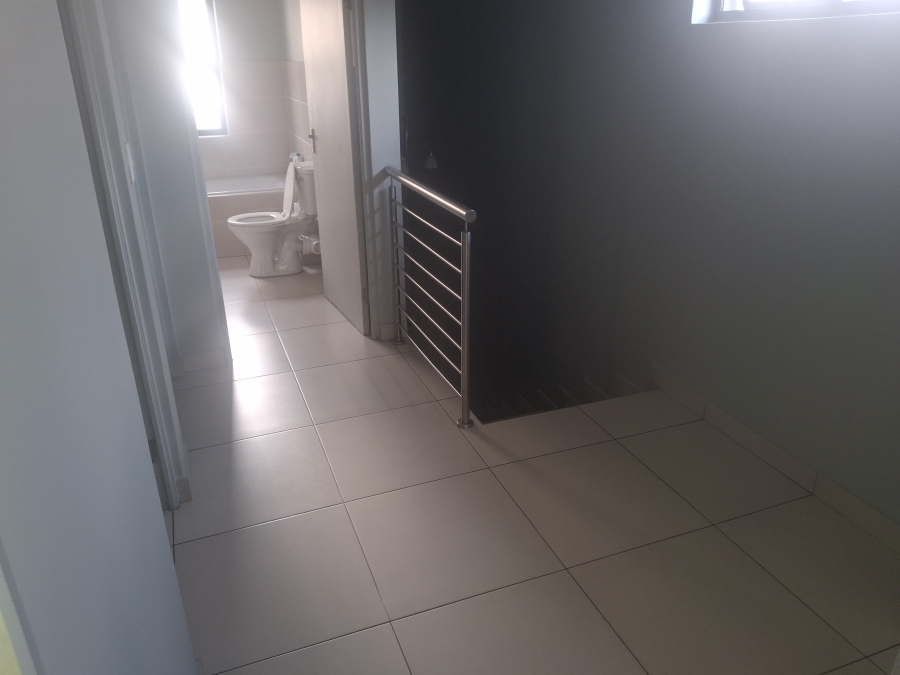 3 Bedroom Property for Sale in Rua Vista Gauteng