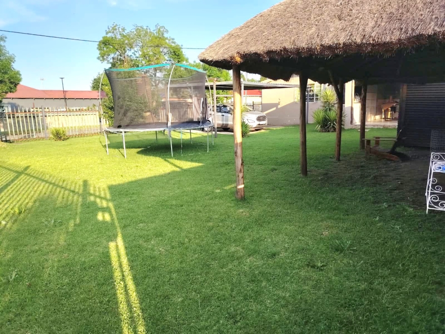 3 Bedroom Property for Sale in Brakpan Central Gauteng