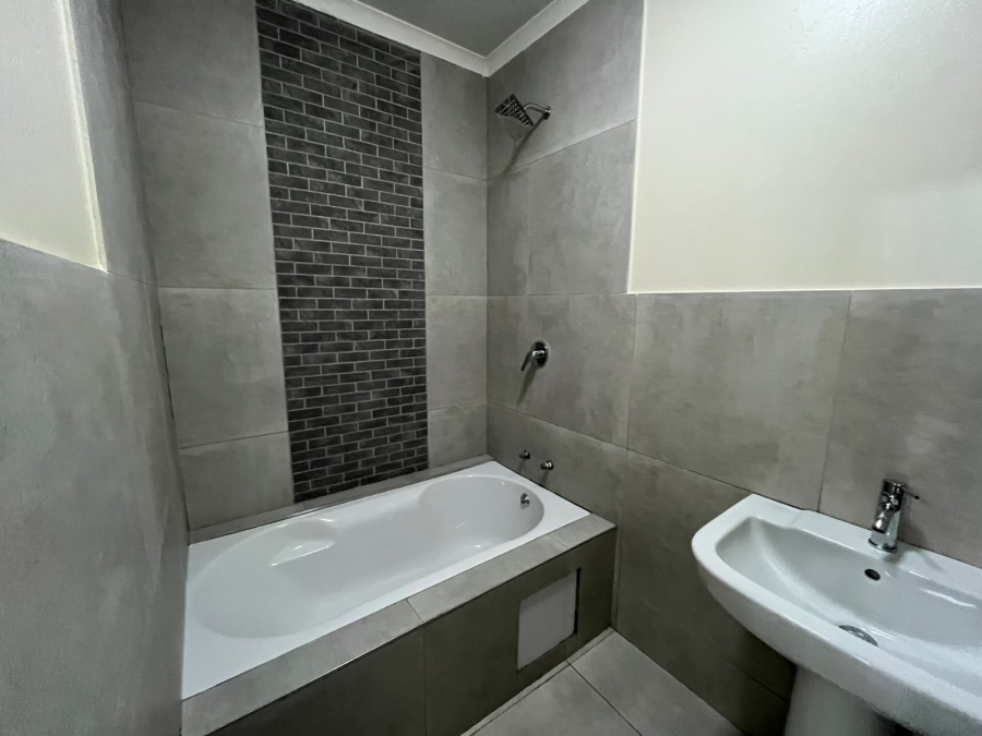 3 Bedroom Property for Sale in Dalview Gauteng