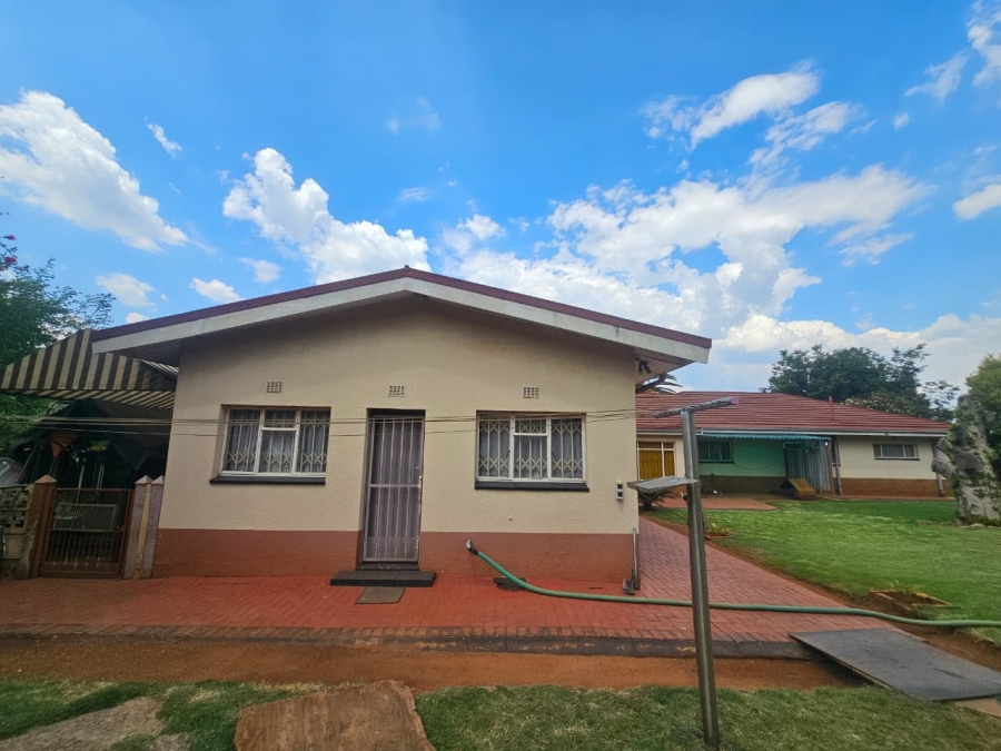 4 Bedroom Property for Sale in Daleside Gauteng
