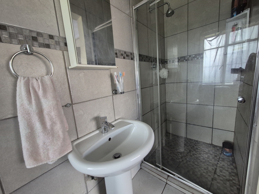 3 Bedroom Property for Sale in Brenthurst Gauteng