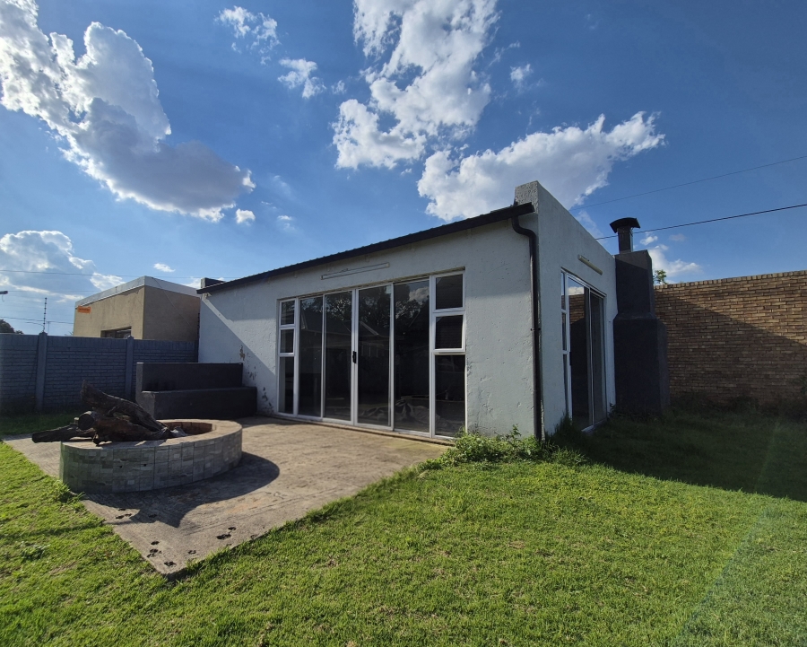 3 Bedroom Property for Sale in Brenthurst Gauteng