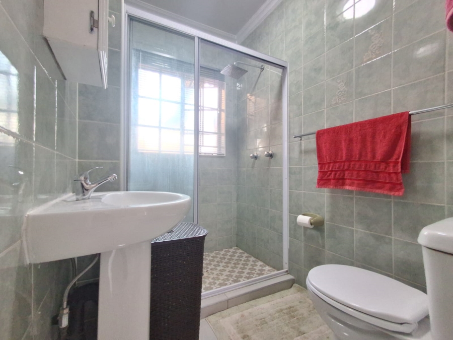 To Let 2 Bedroom Property for Rent in Arcon Park Gauteng