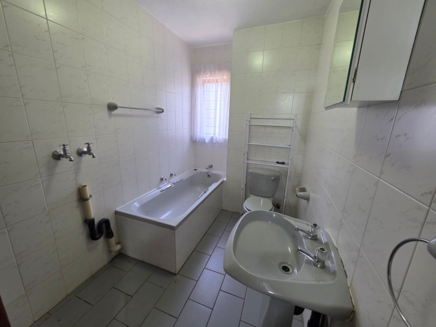 2 Bedroom Property for Sale in Vanderbijlpark SE 2 Gauteng