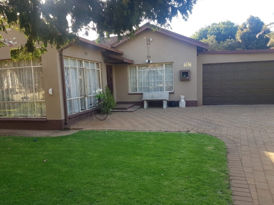 3 Bedroom Property for Sale in Dalview Gauteng