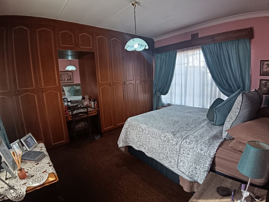 3 Bedroom Property for Sale in Dalview Gauteng
