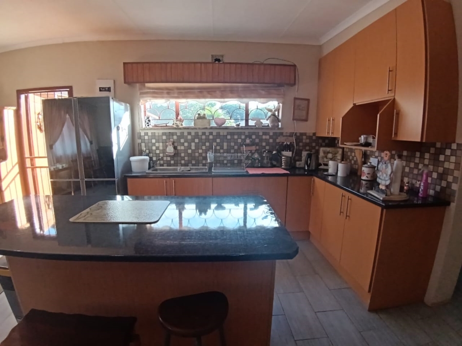3 Bedroom Property for Sale in Dalview Gauteng