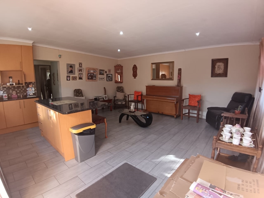 3 Bedroom Property for Sale in Dalview Gauteng