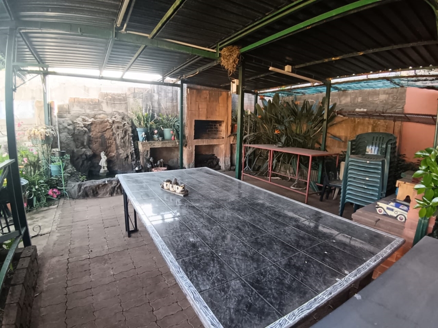 3 Bedroom Property for Sale in Dalview Gauteng