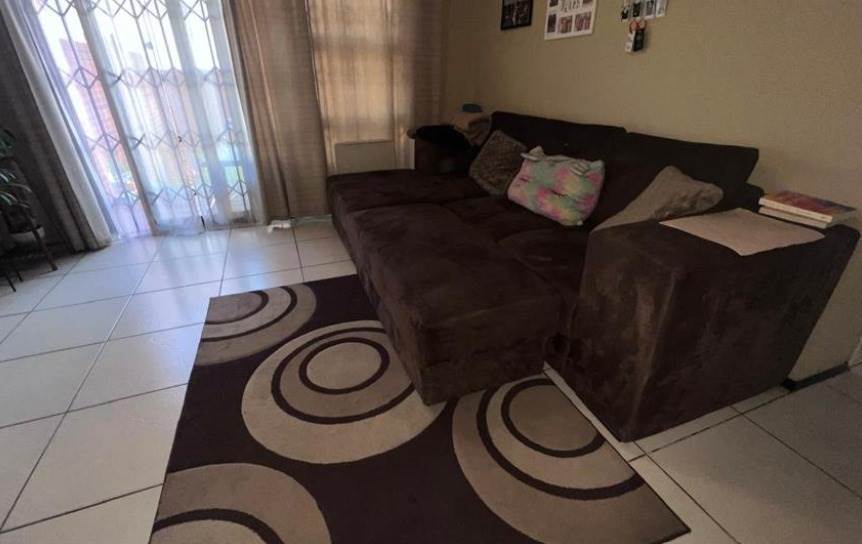 To Let 2 Bedroom Property for Rent in Greenstone Hill Gauteng