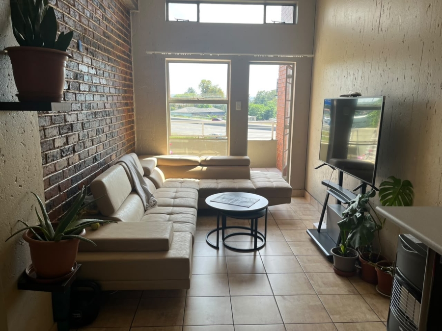 To Let 2 Bedroom Property for Rent in Buccleuch Gauteng