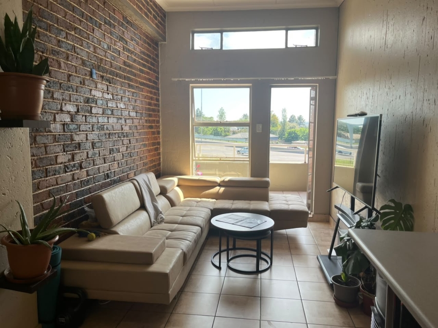 To Let 2 Bedroom Property for Rent in Buccleuch Gauteng
